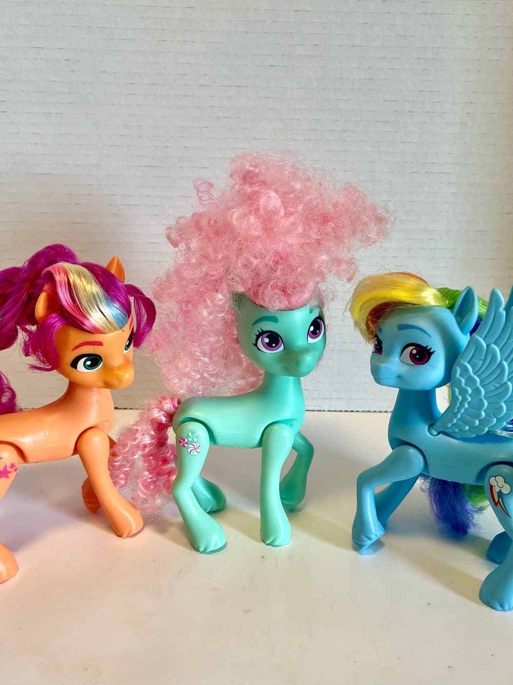 My Little Pony Rainbow Celebration Minty Rainbow Dash Sunny Starscout 2023